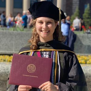 Meet your Posher, Madelyn